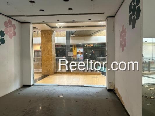 Showroom For Rent In New Delhi