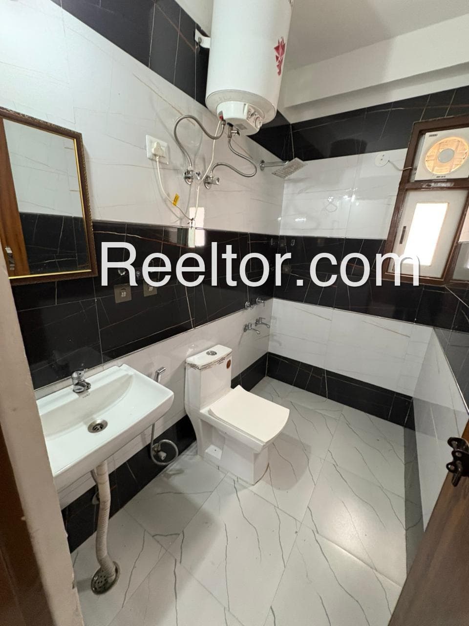 Villa For Sale In Kharla Tikar