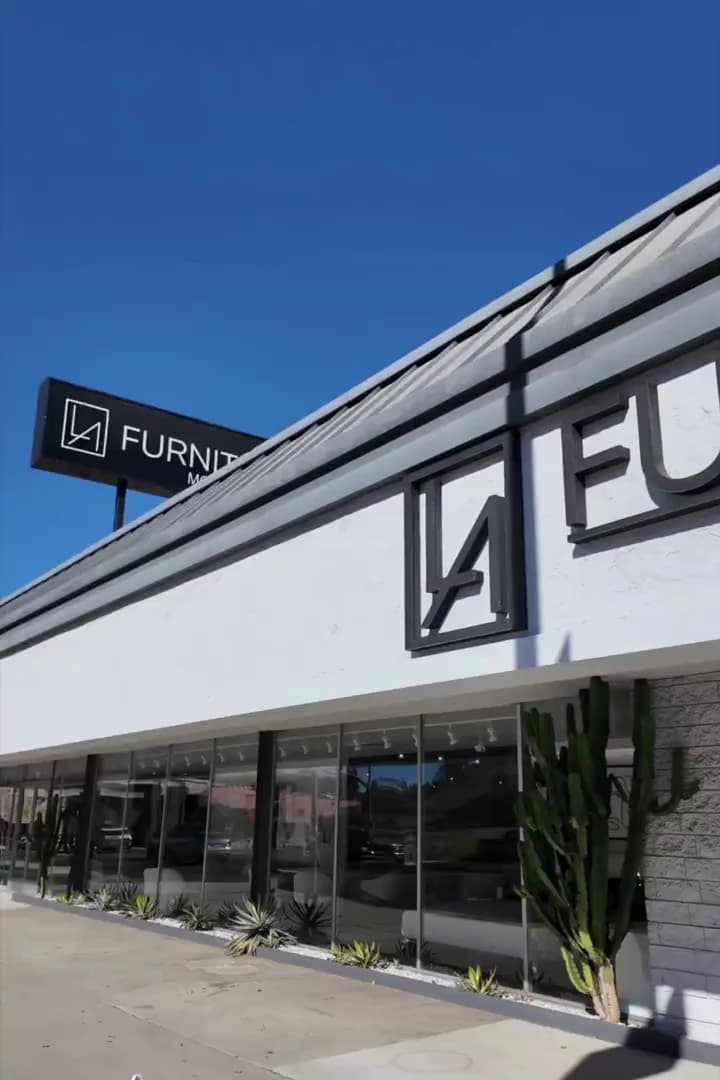 Showroom For Sale In Patna